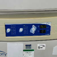 VWR Symphony Double Stack CO2 Incubator image 3